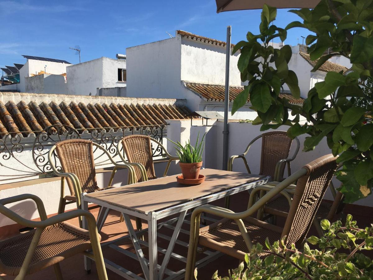 Casa Leon Blanco Carmona Reformada Centrica Con Chimenea Y Terraza Con Vistas Villa Bagian luar foto